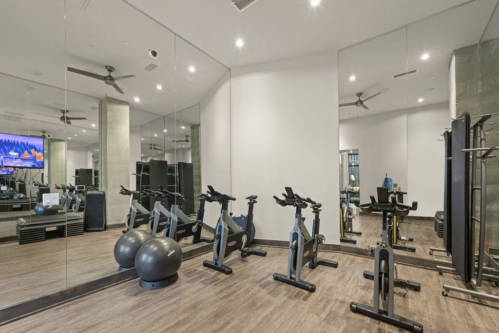 Gym at 30Six Noda (3 of 3)