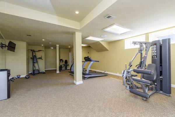 fitness center at Alvista Trailside Apartments