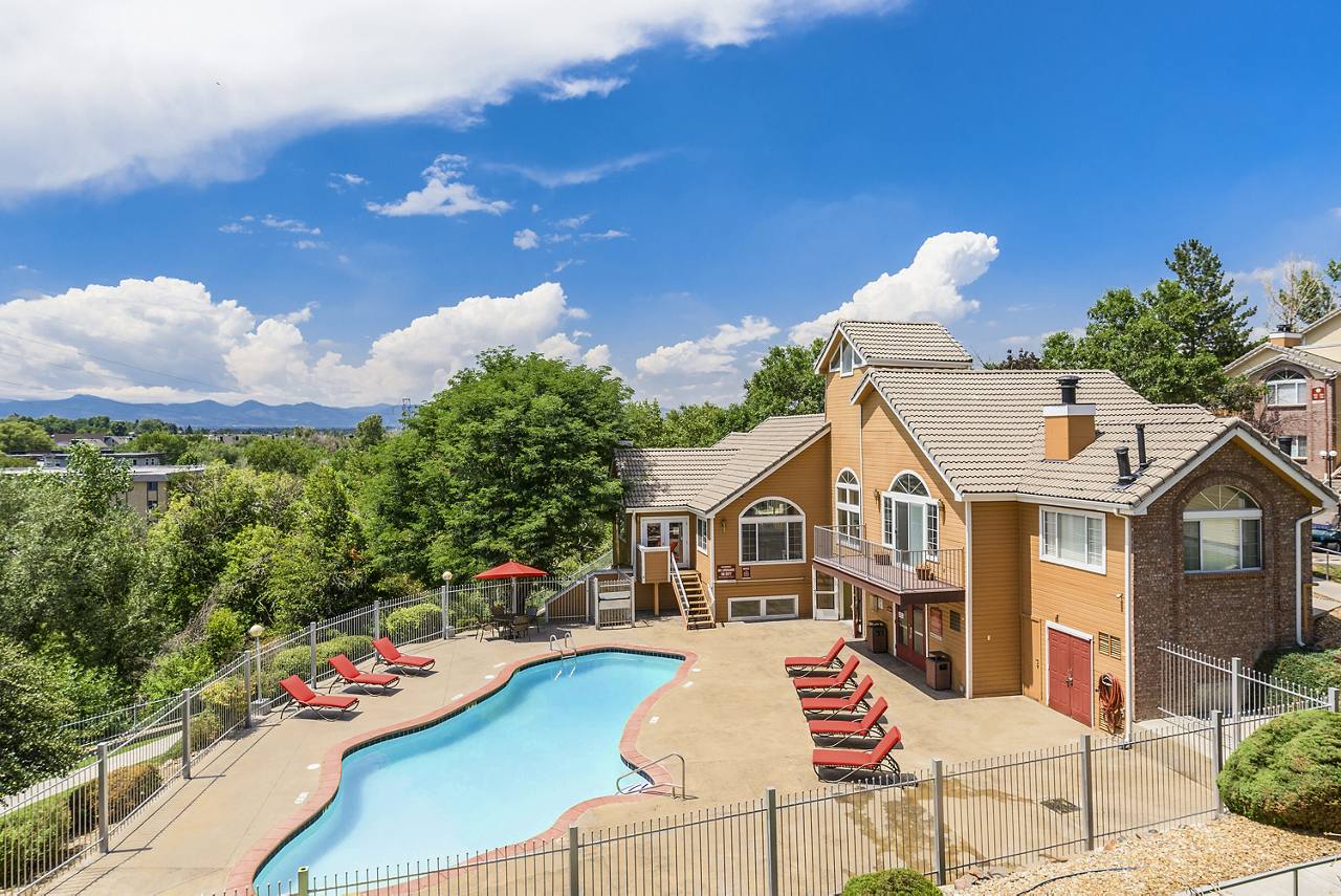 Alvista Trailside Apartments in Englewood Greystar