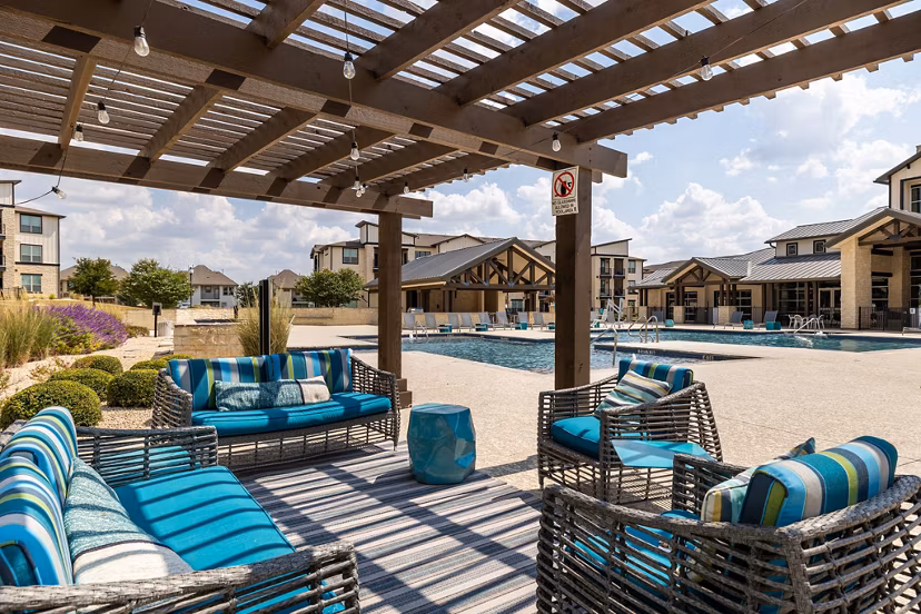 patio at Enclave Falcon Pointe Apartments