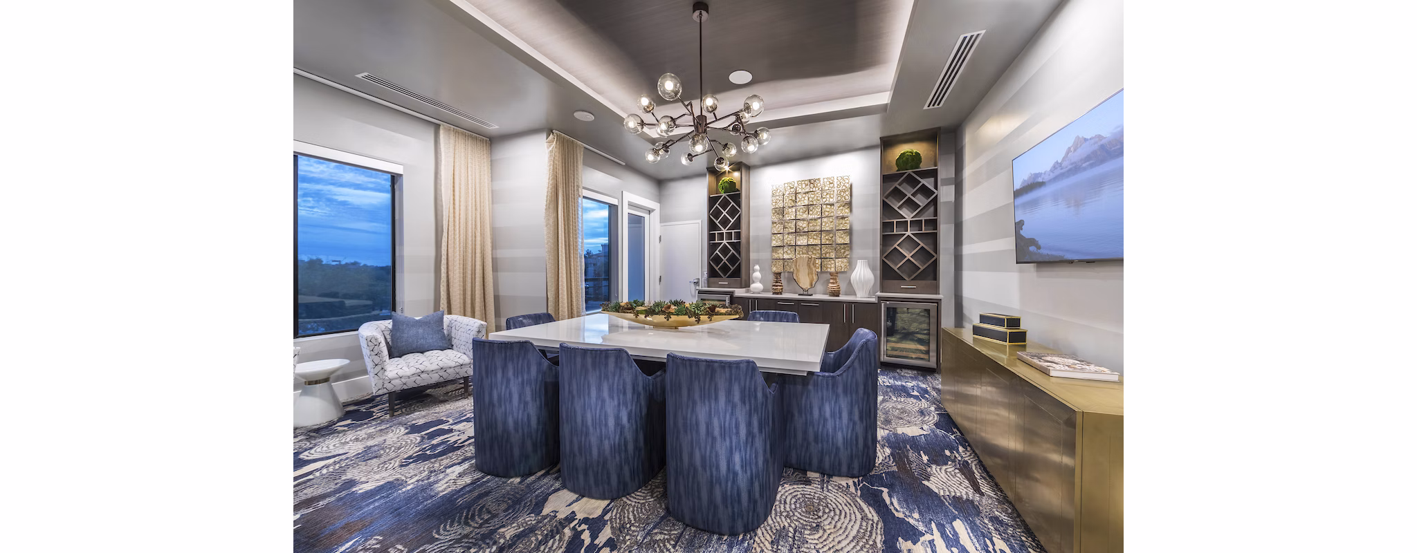 Modern meeting facility at Overture Kierland, luxurious apartments with versatile event spaces, Scottsdale location/>