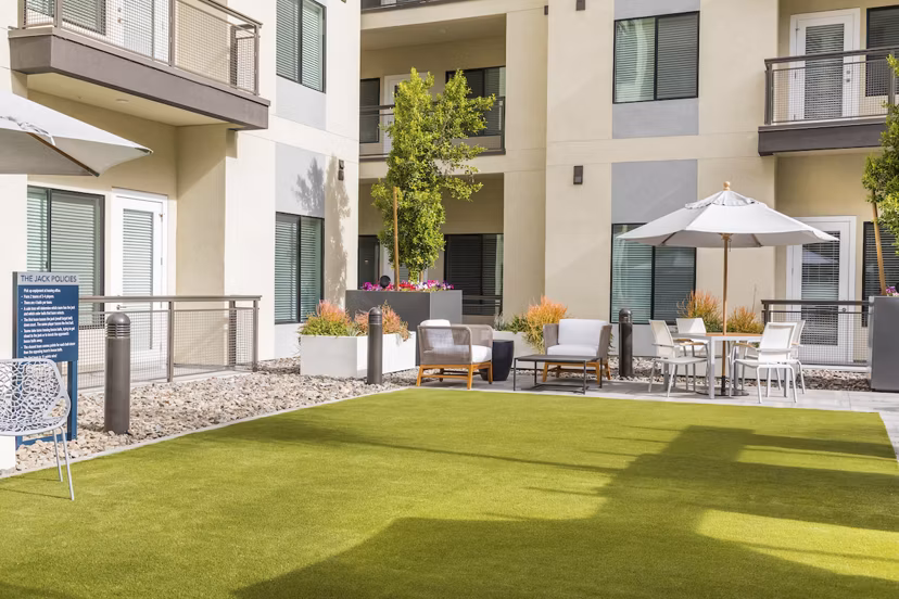 Well-designed recreational area at Overture Kierland featuring modern seating and lush greenery