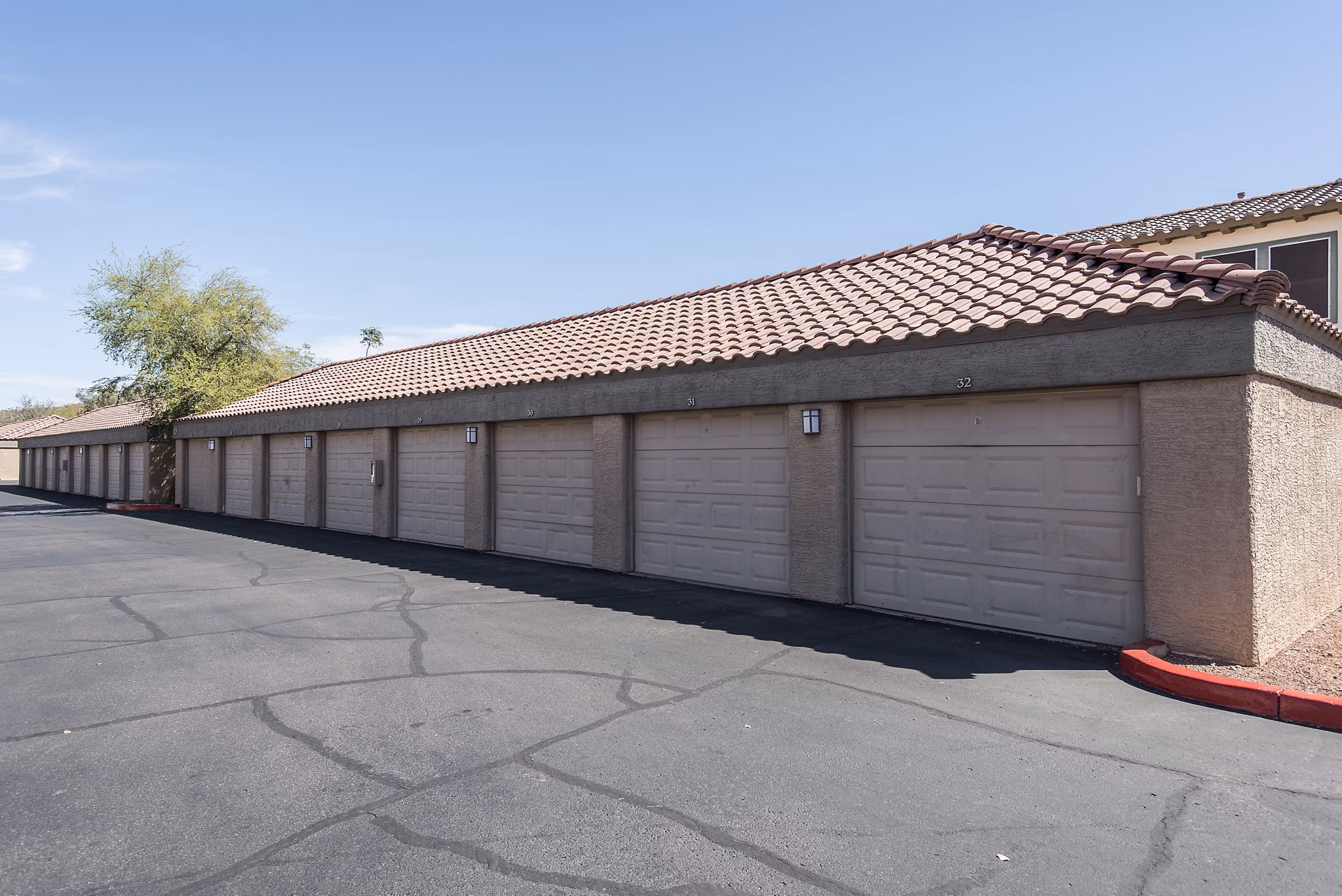 Santa Rosa Apartments: Luxury garden-style apartments in desirable neighborhood