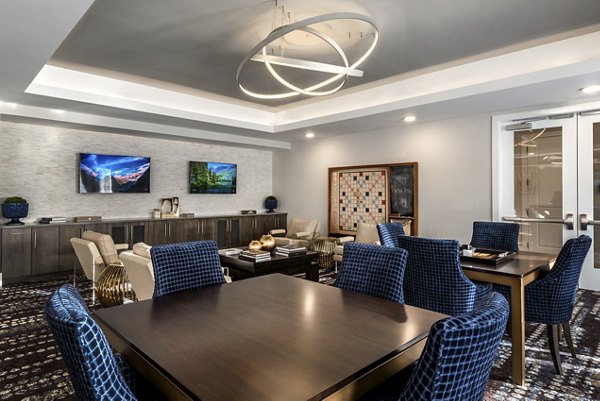 Overture Cotswold: Elegant of luxury apartments in Charlotte