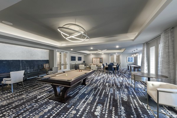 Overture Cotswold: Elegant luxury apartments in Charlotte featuring modern design