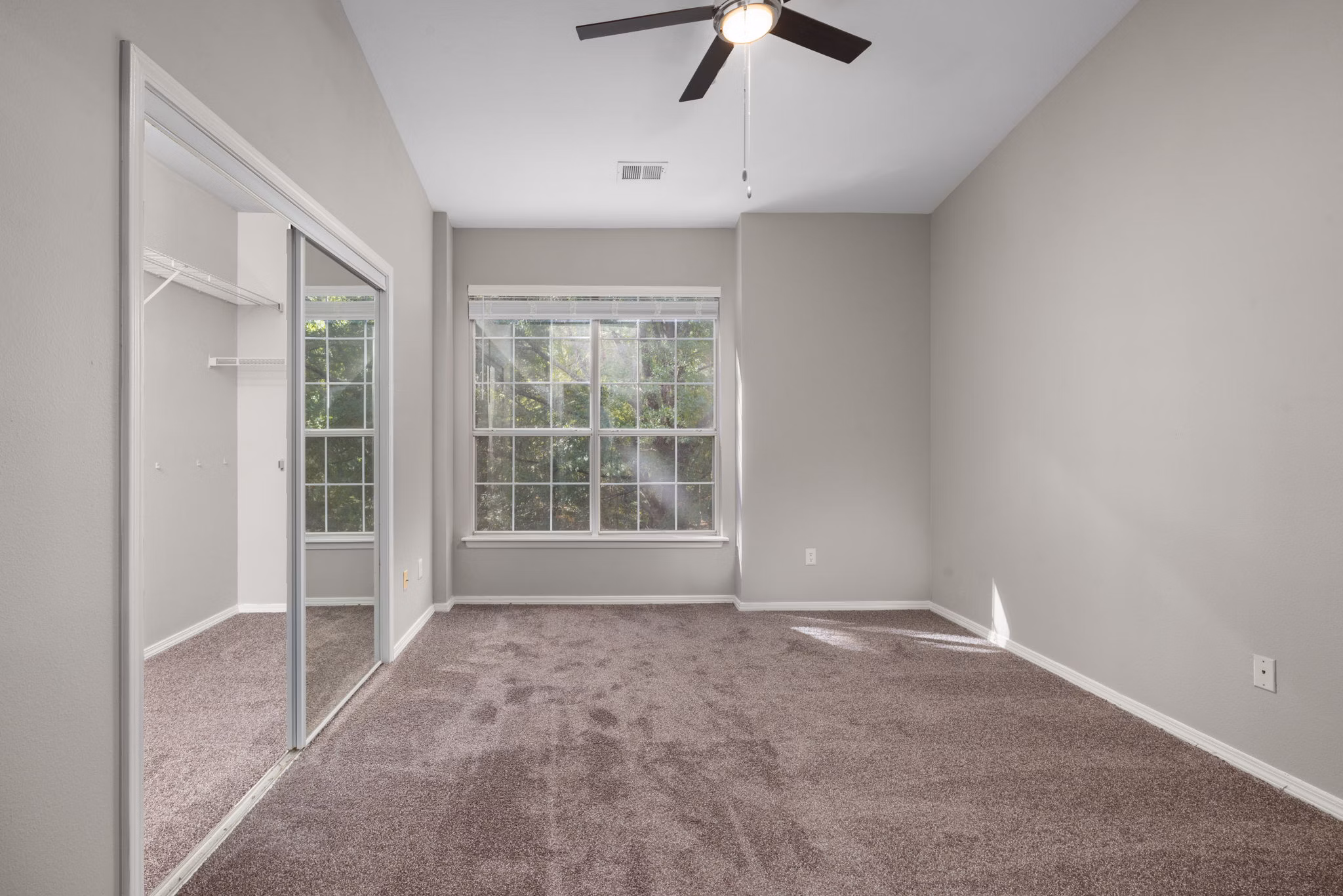 living room at Cary Greens at Preston Apartments 