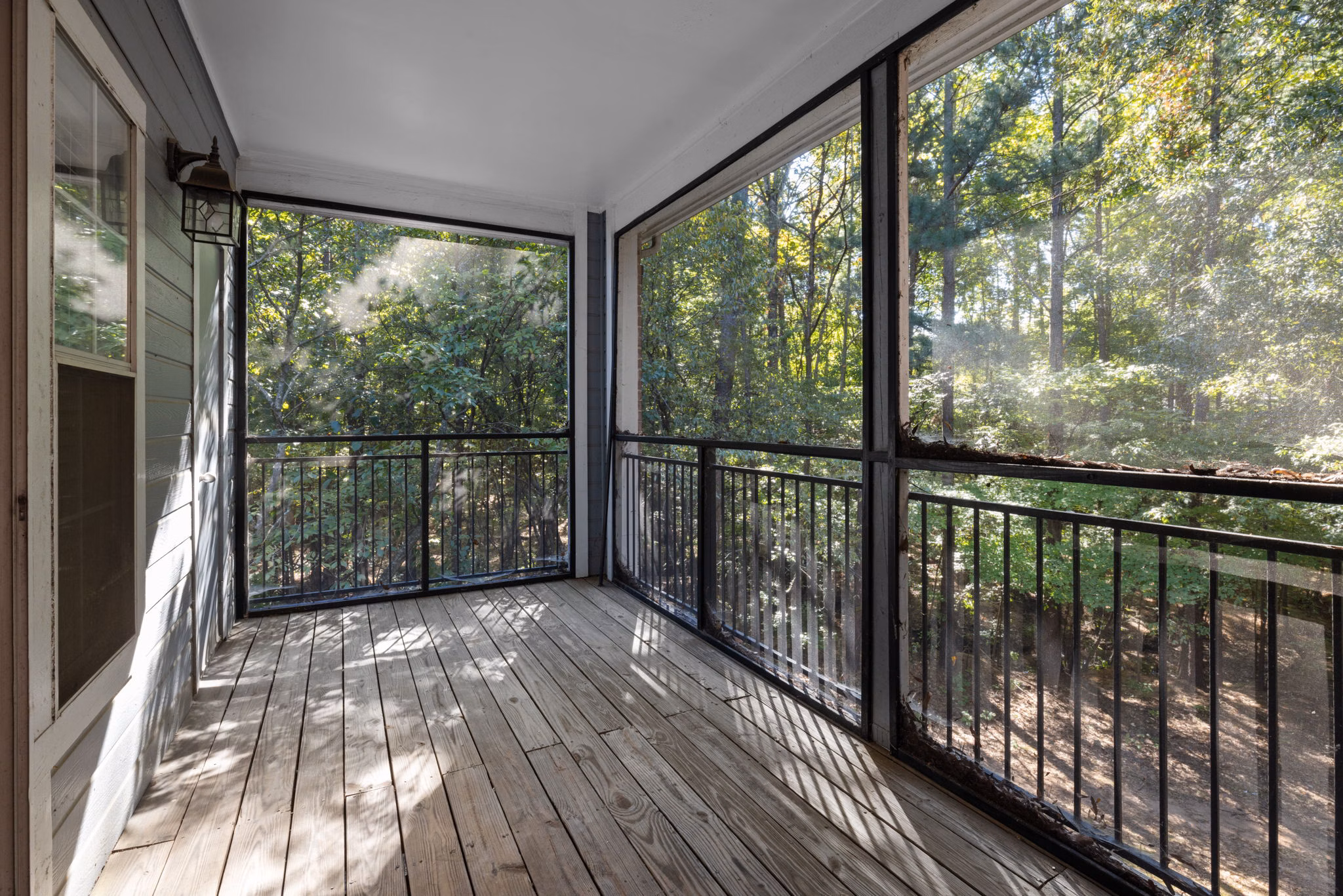 patio at Cary Greens at Preston Apartments 