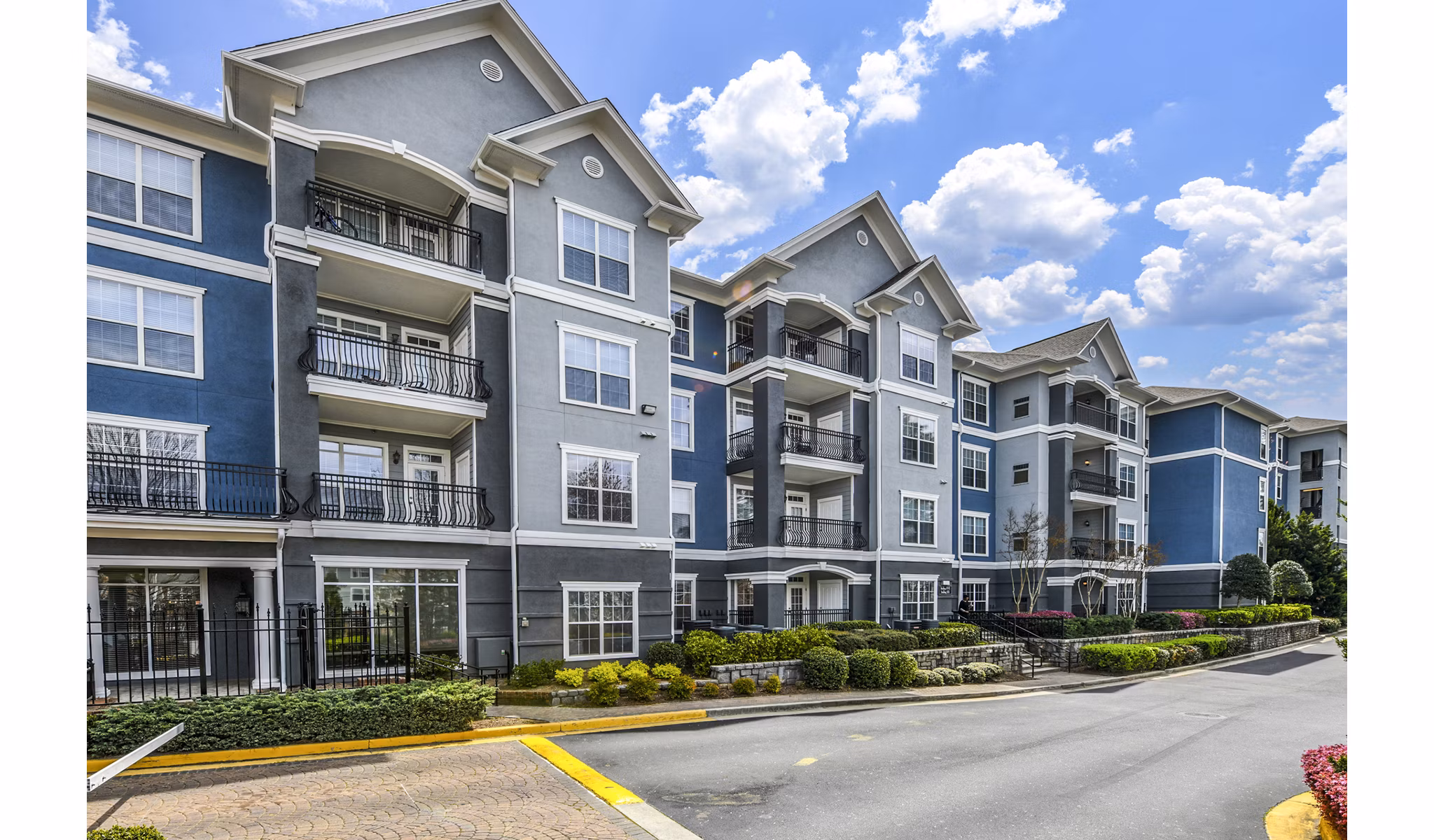 exterior at Avana City North Apartments