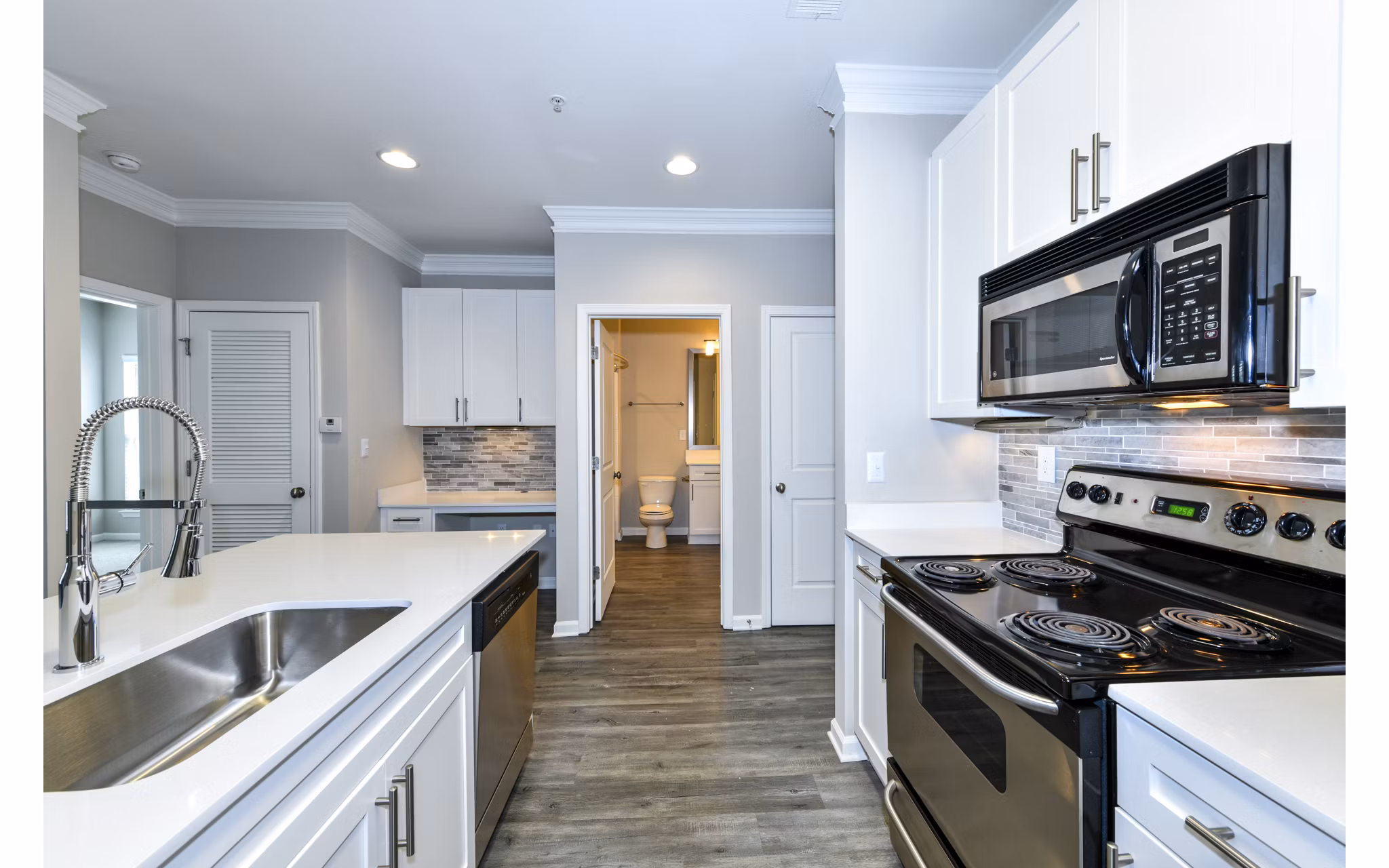 kitchen at Avana City North Apartments 