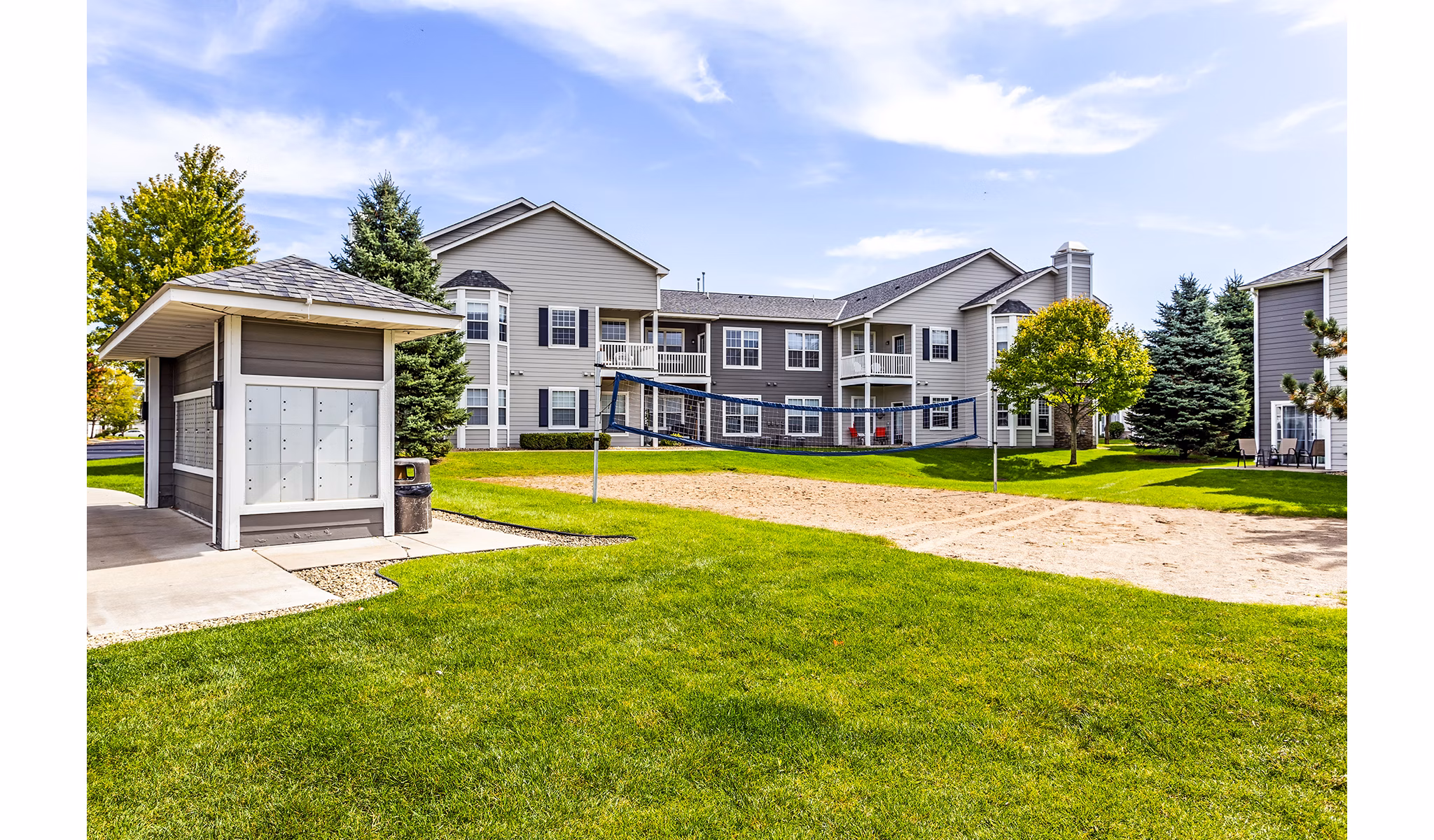 The Grand Reserve Apartments: Fully-equipped mail room for convenient package pickup