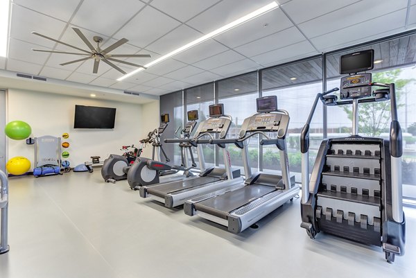 fitness center at Sunnen Station Apartments