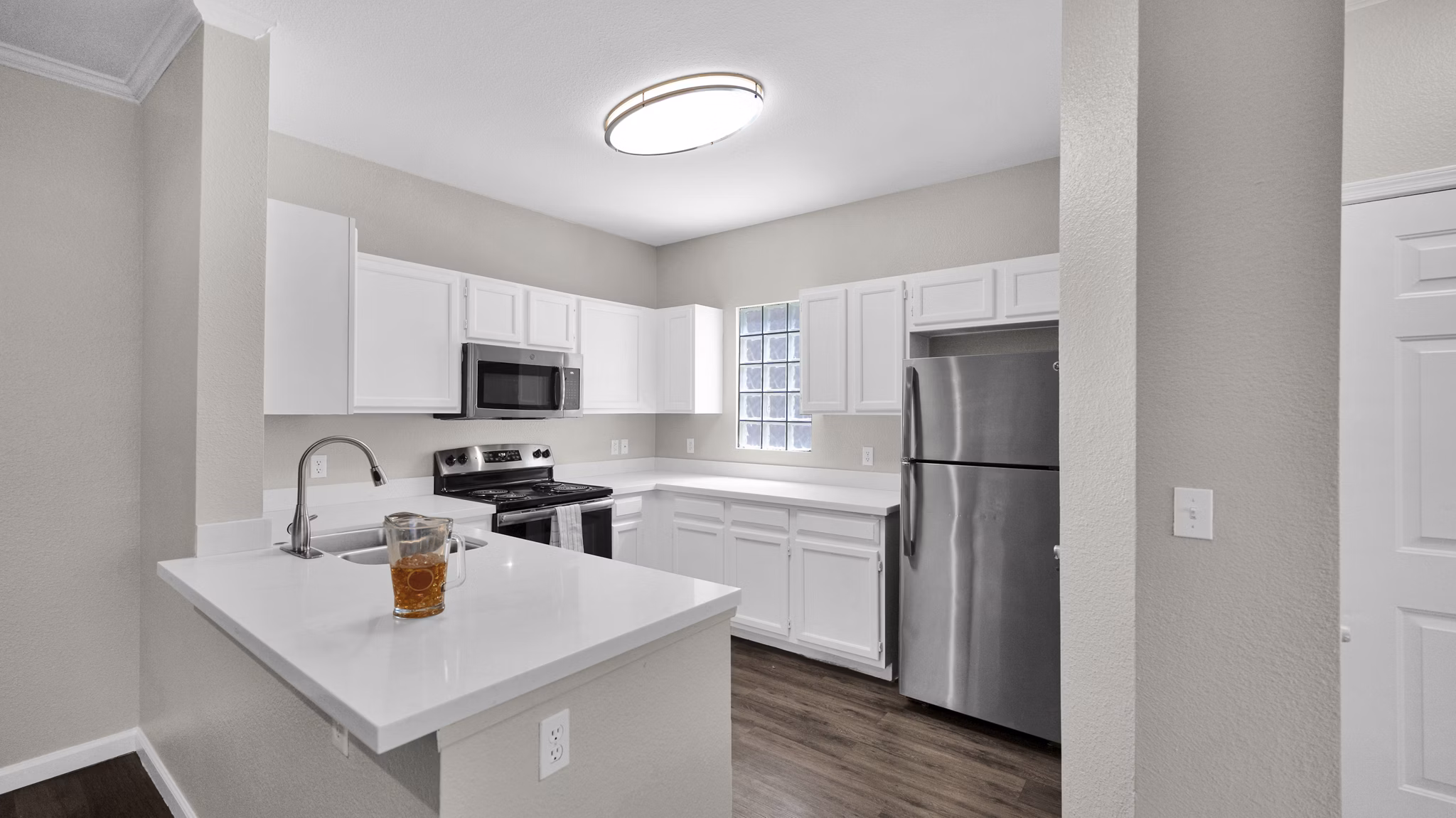 kitchen at San Paulo Apartments