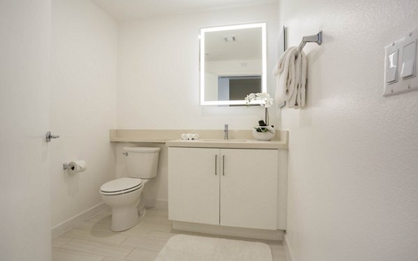 bathroom at ONYX Glendale Apartments