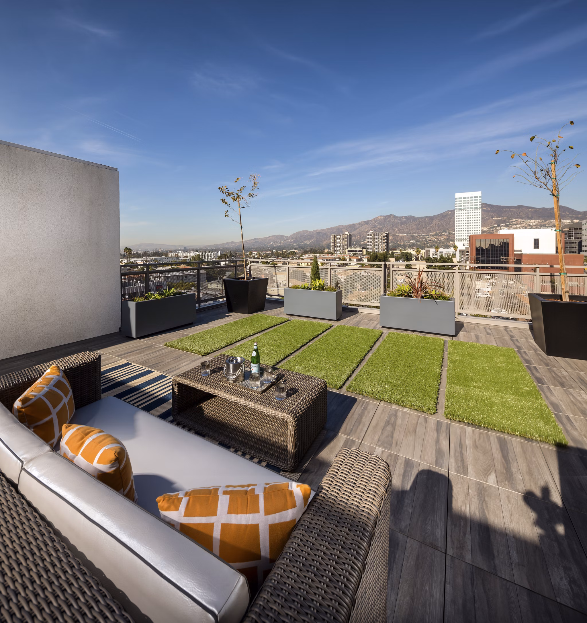 rendering at Onyx Glendale Apartments 
