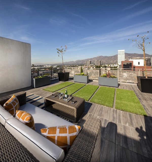 rendering at Onyx Glendale Apartments