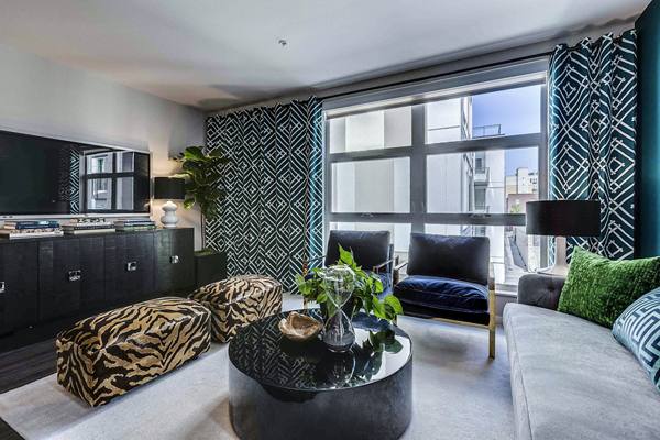 living room at Elan Uptown Flats Apartments