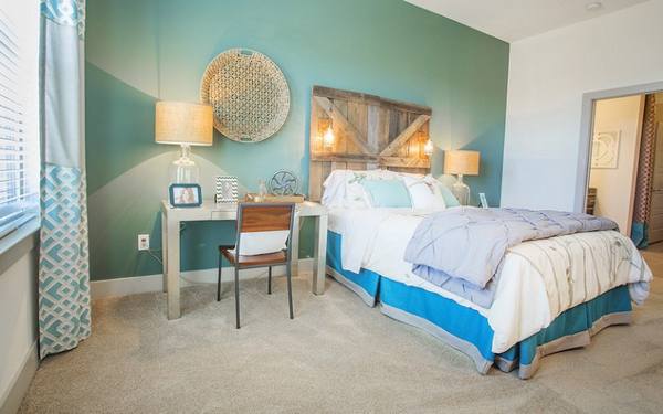 bedroom at HiLine Heights Apartments