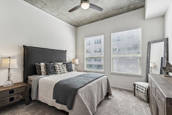 bedroom at Gallery at Turtle Creek Apartments