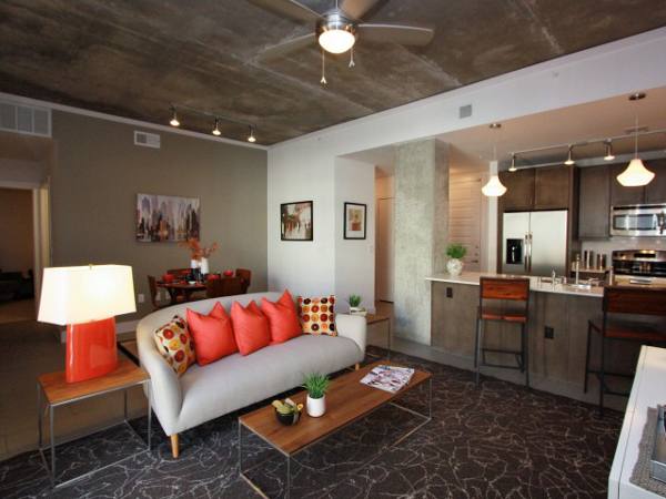 clubhouse at Gallery at Turtle Creek Apartments