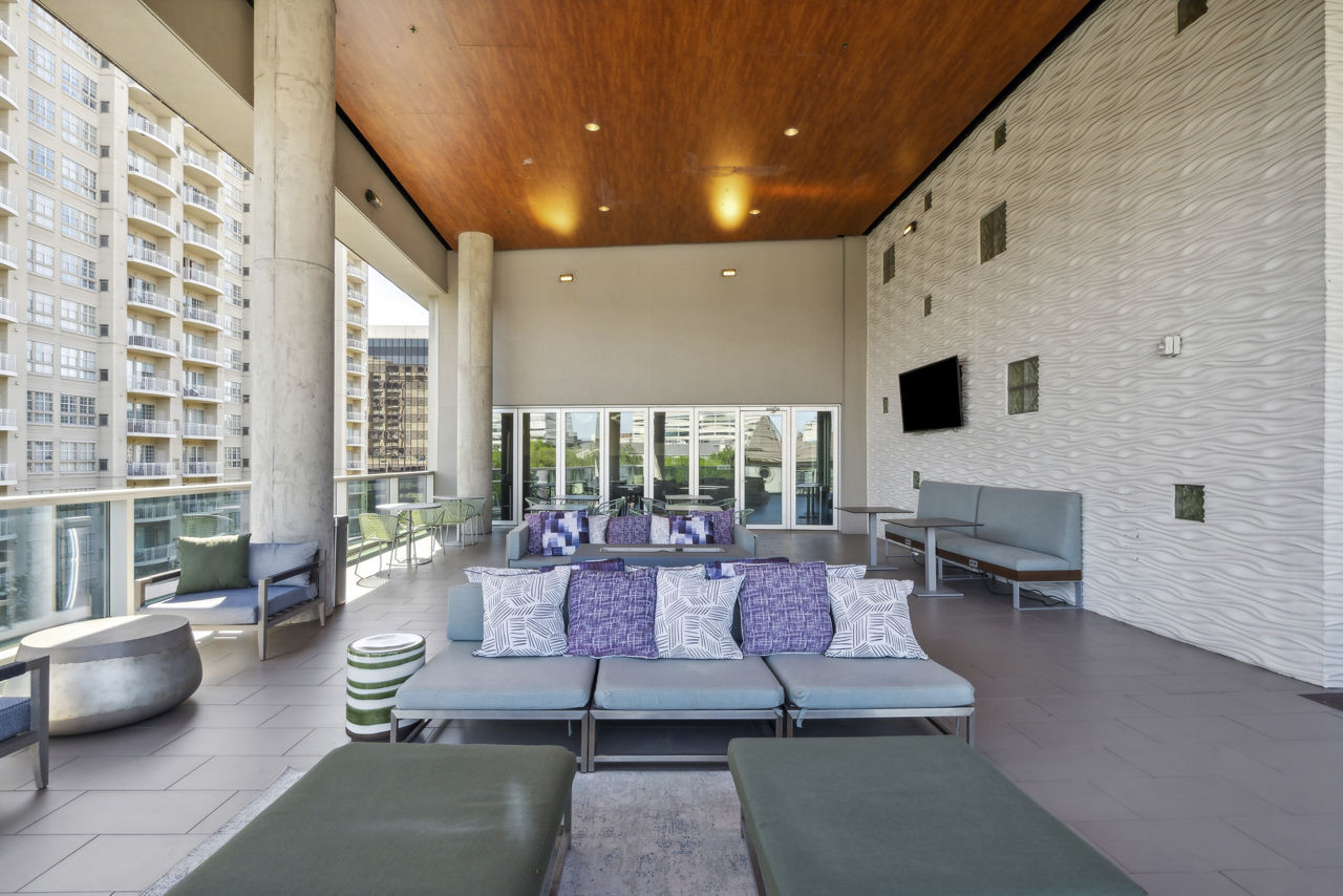 Gallery At Turtle Creek Apartments Dallas Tx 4 of 12