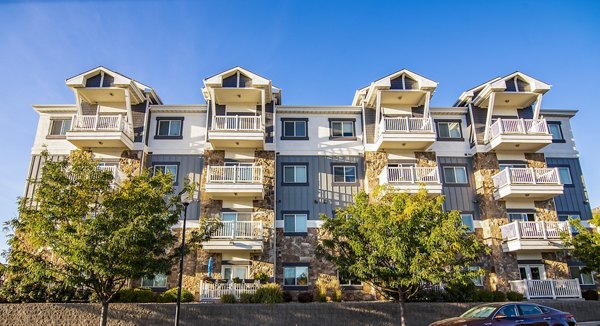 building/exterior at Cottages on 7th a 55+ Community Apartments