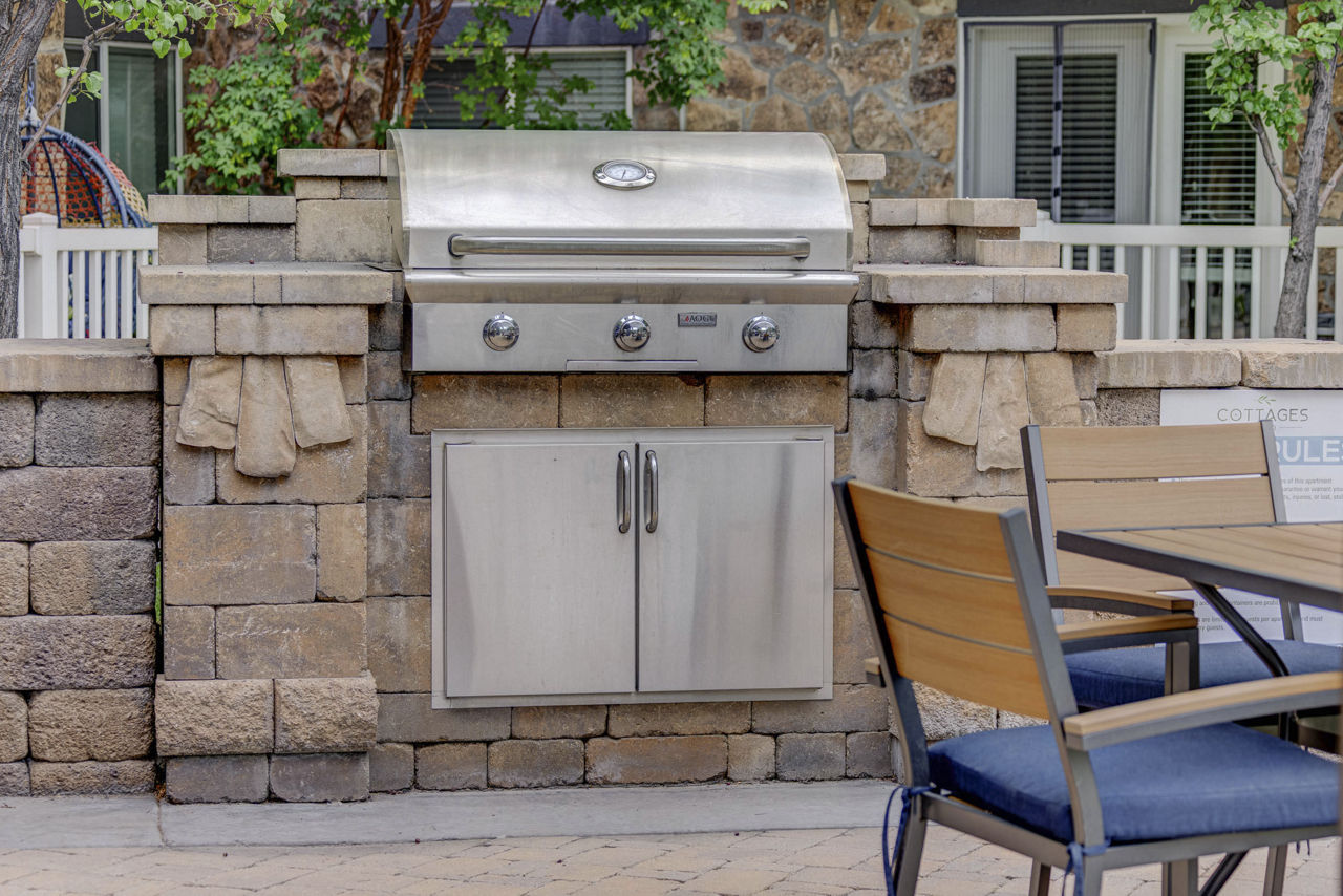 Grill area at Cottages On 7Th A 55+ Community (2 of 3)