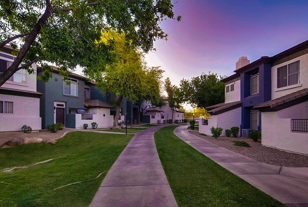 exterior at Verano Townhomes Apartments 