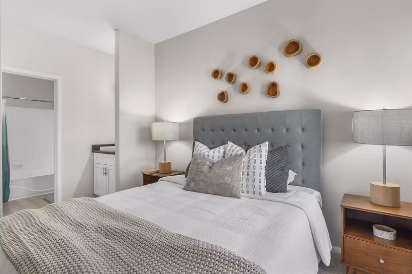 bedroom at Verano Townhomes Apartments