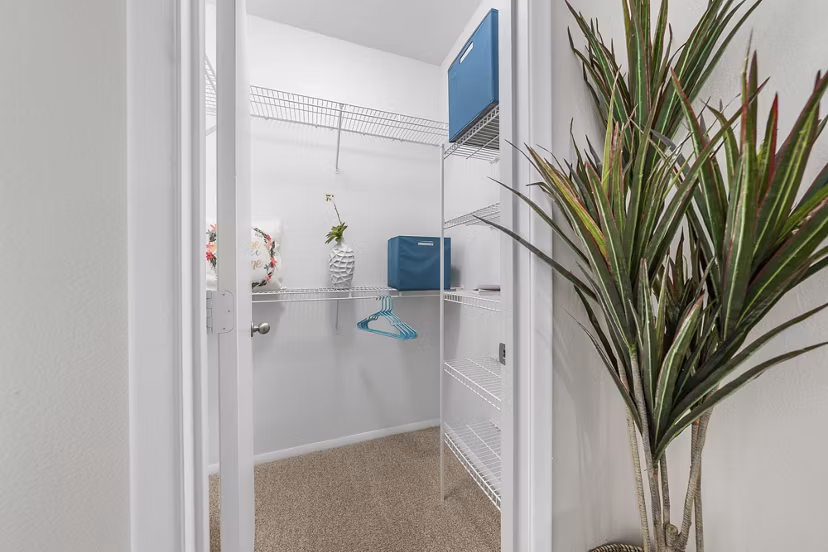 closet at Verano Townhomes Apartments