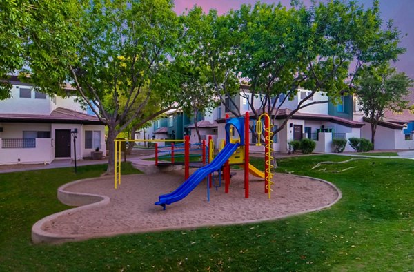 playground at Verano Townhomes Apartments 