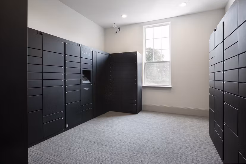 clubhouse at Stone Gate Apartments