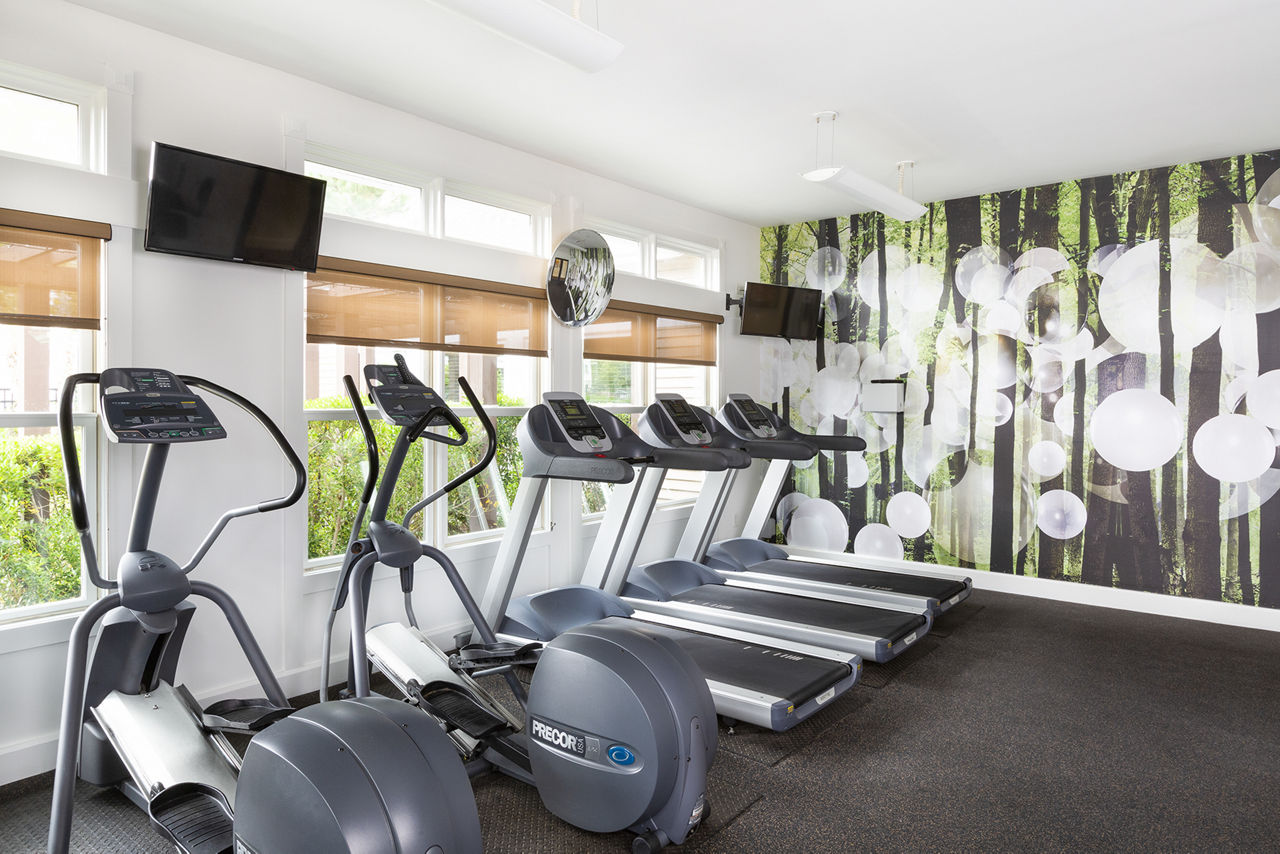 Gym at Pembroke Woods Apartments (1 of 3)