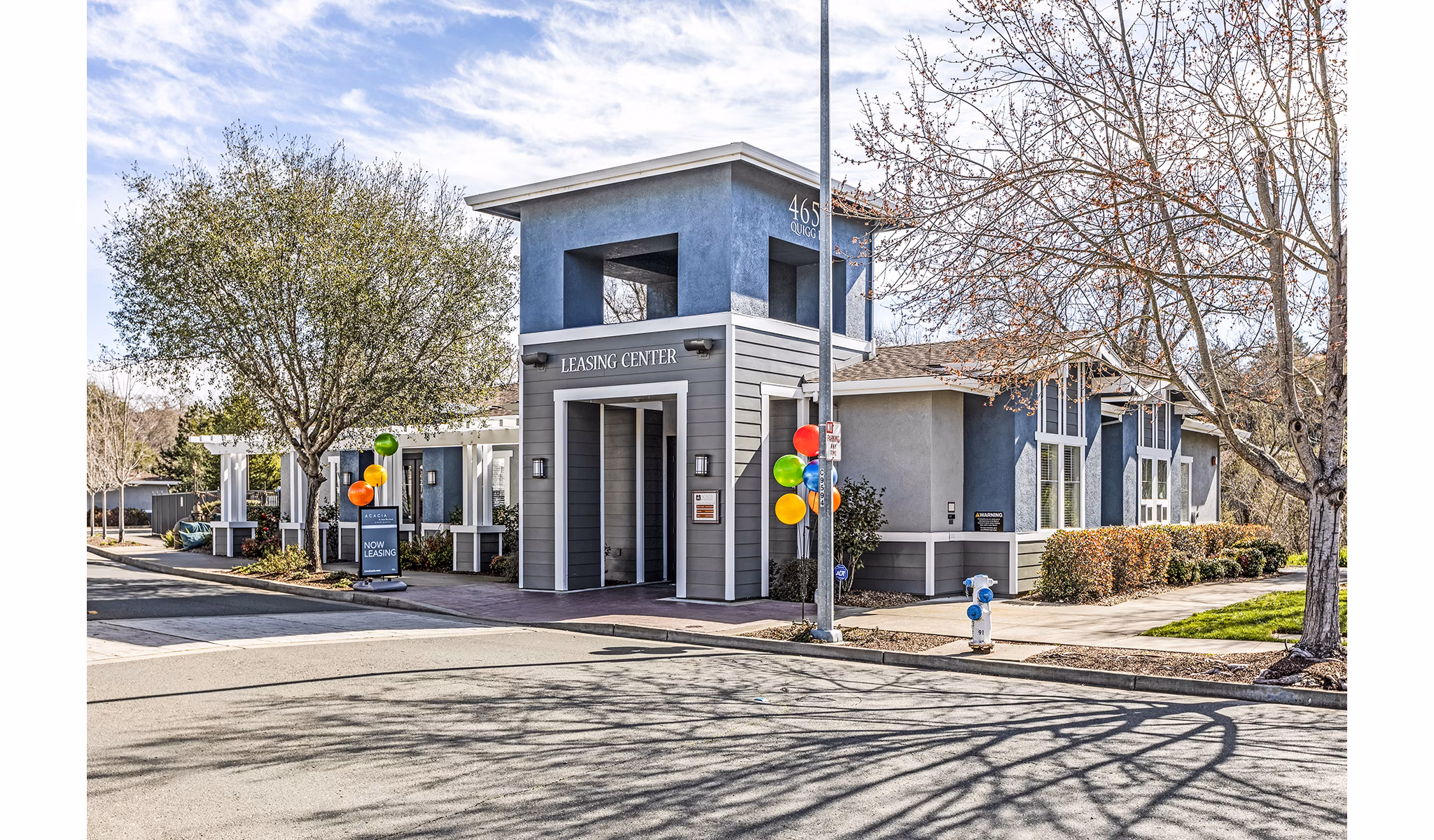 Acacia on Santa Rosa Creek: Modern luxury apartments near Santa Rosa Creek trails