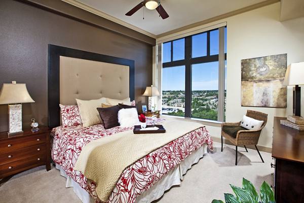 bedroom at 4550 Cherry Creek Apartments