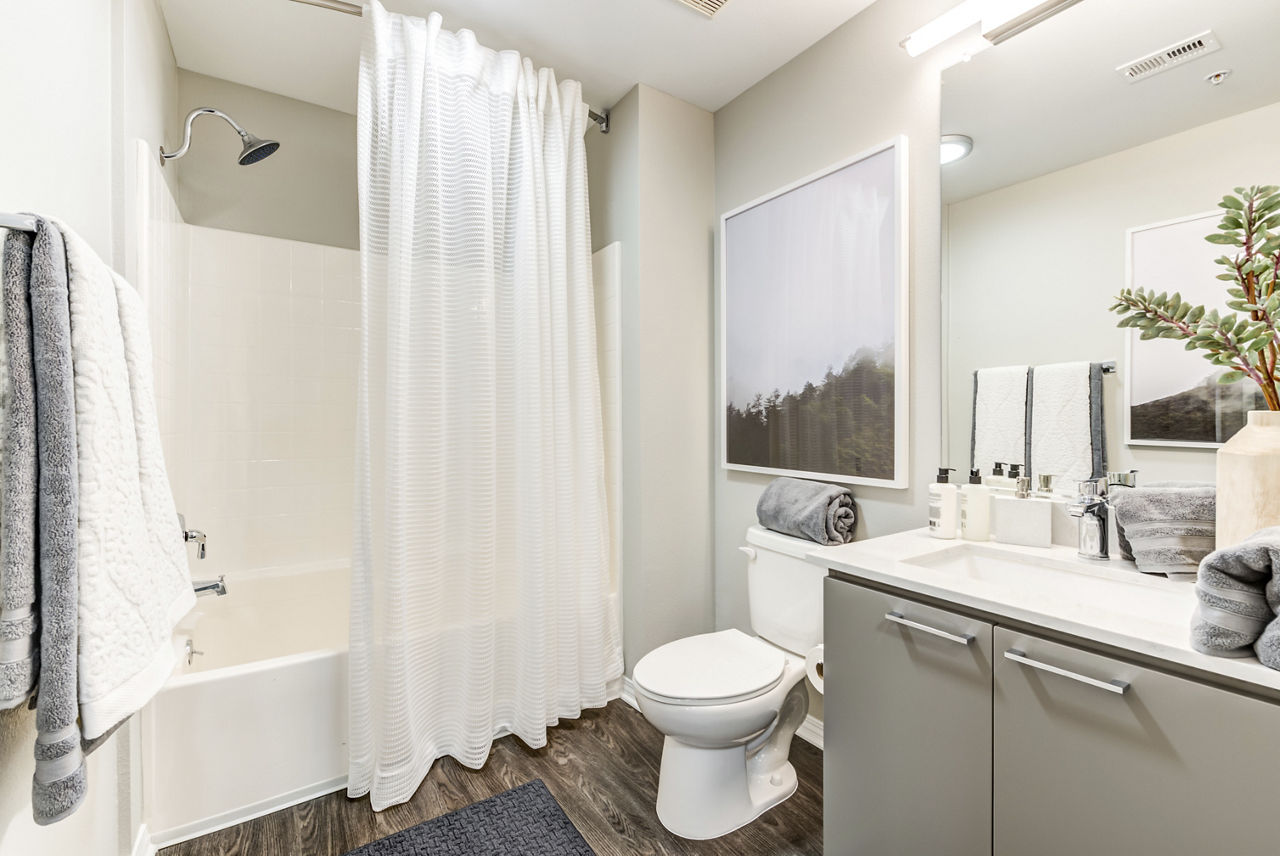 The Gallery At Noho Commons Apartments North Hollywood Ca 27 of 27