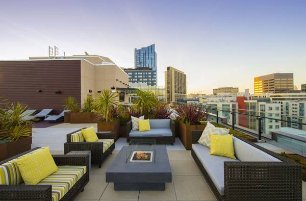 roof patio at OLUME Apartments