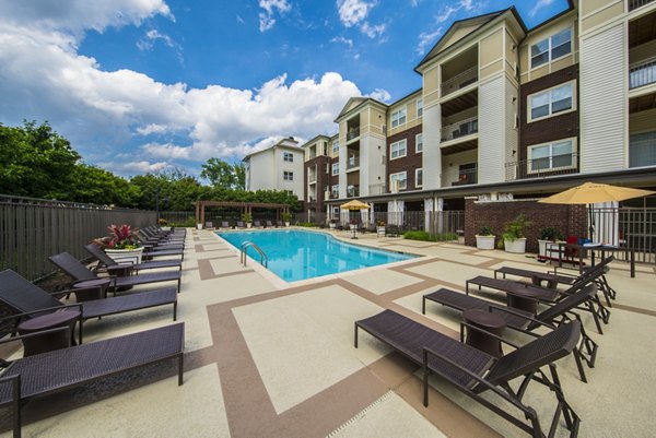 pool at Bailey's Crossing Apartments   