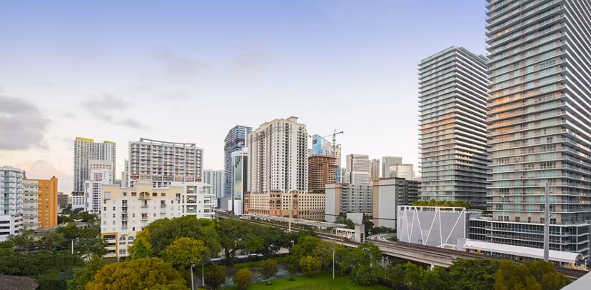 SoMa at Brickell: Contemporary high-rise luxury apartments in the heart of Miami