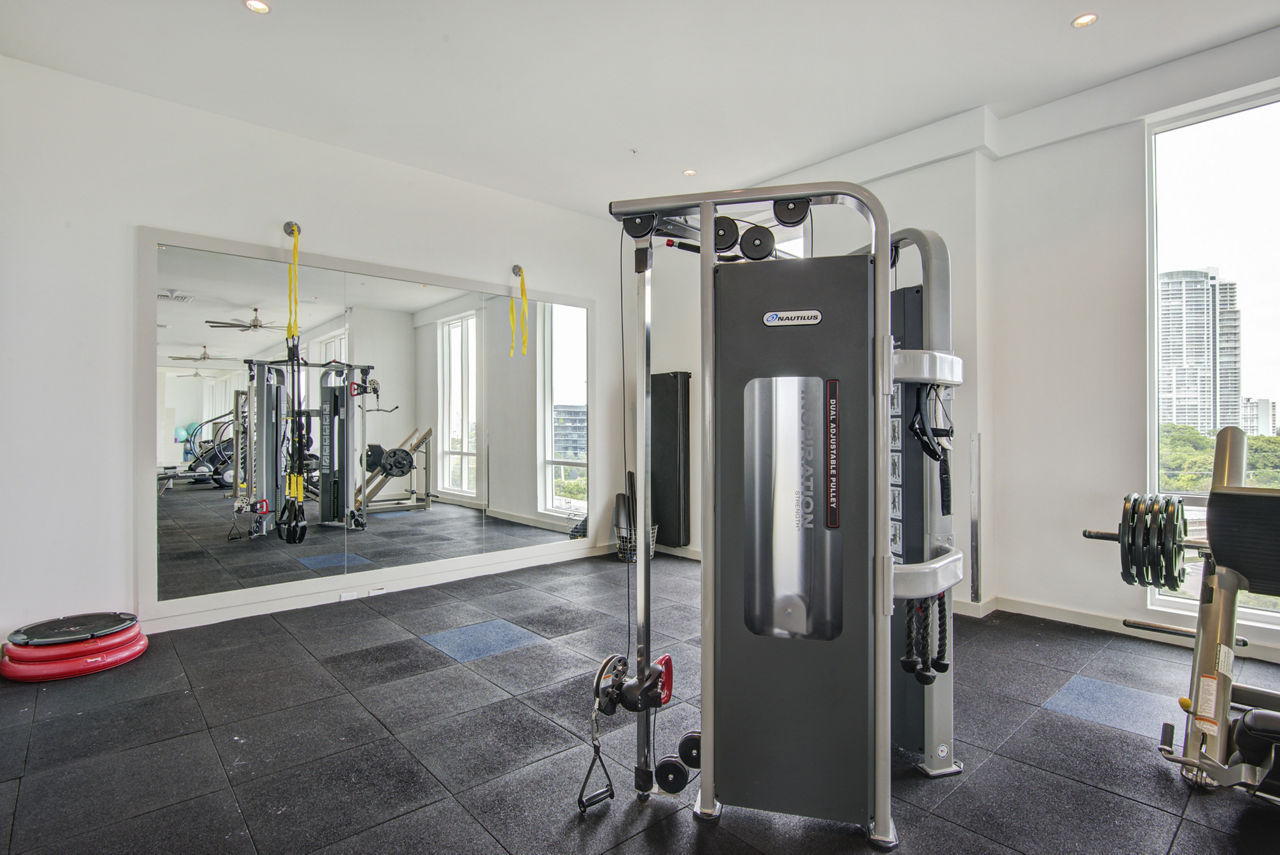 Gym at Soma At Brickell Apartments (3 of 4)