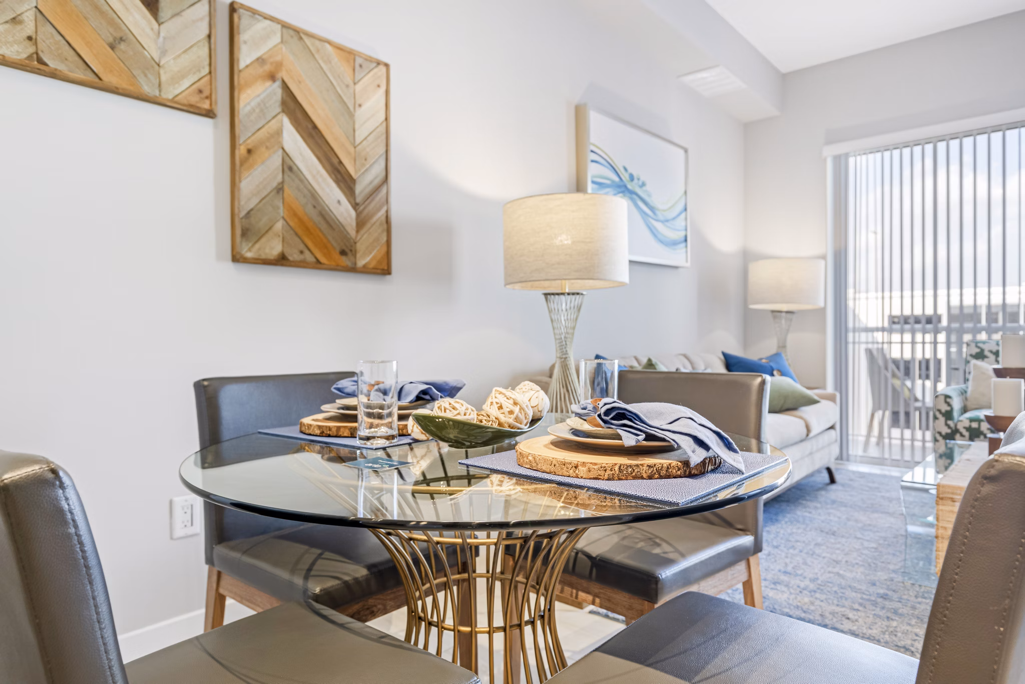 dining room at Boca City Walk Apartments 