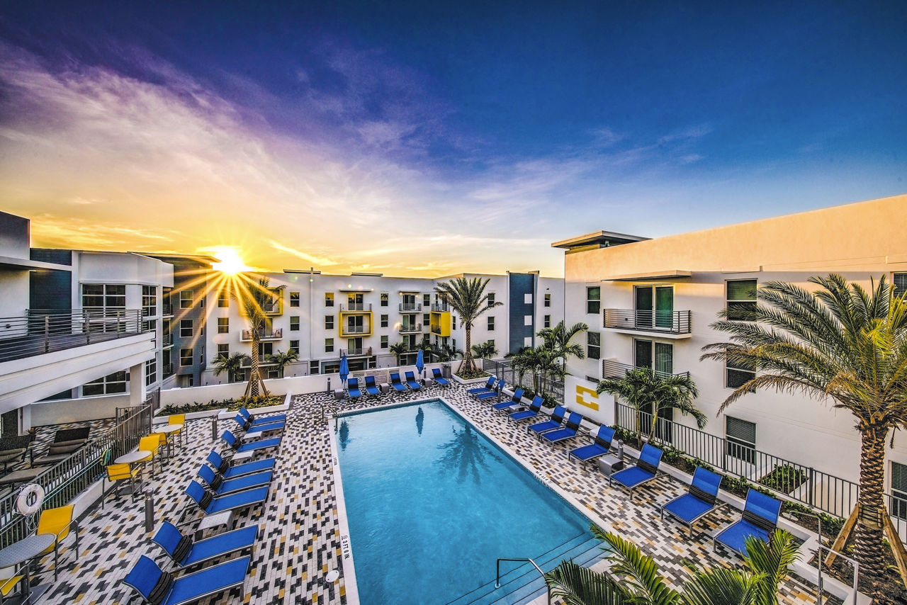 Caspian Delray is a similar property to Windsor At Delray Beach located in Delray Beach