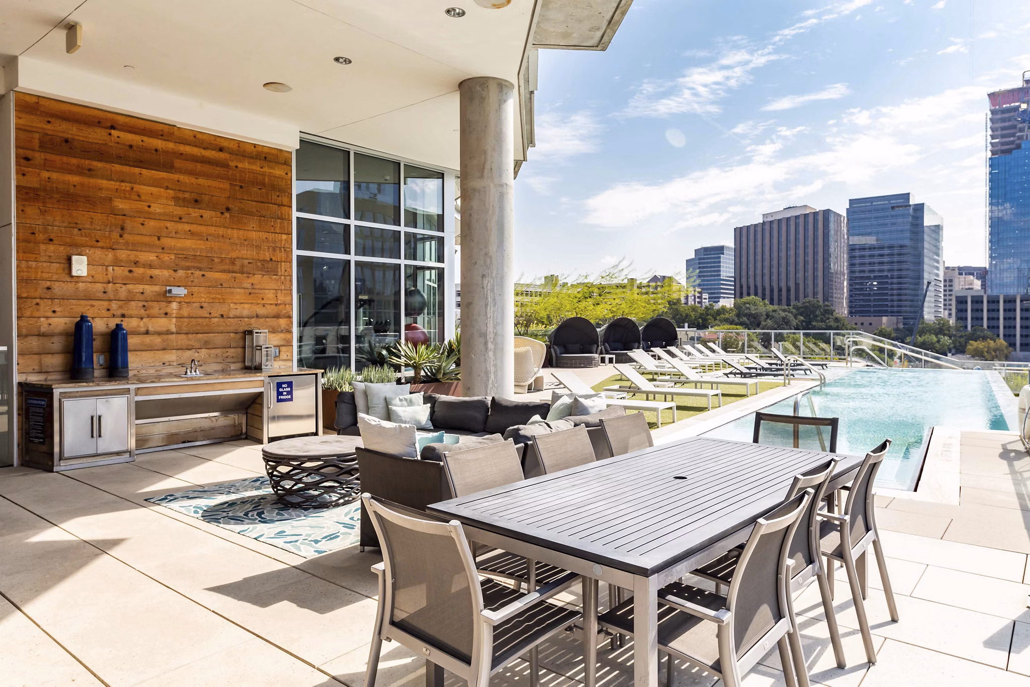 patio at SEVEN Apartments