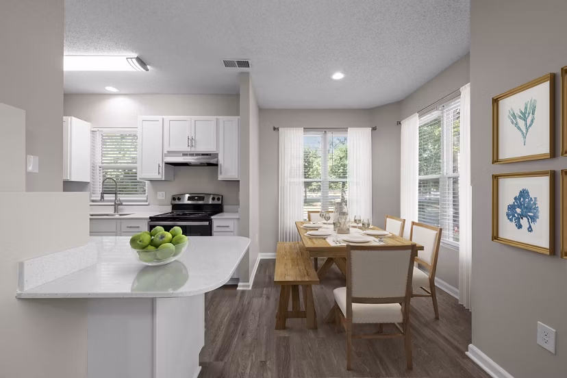 dining room at The Arboretum Apartments
