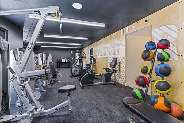 fitness center at Circ Tucson Apartments