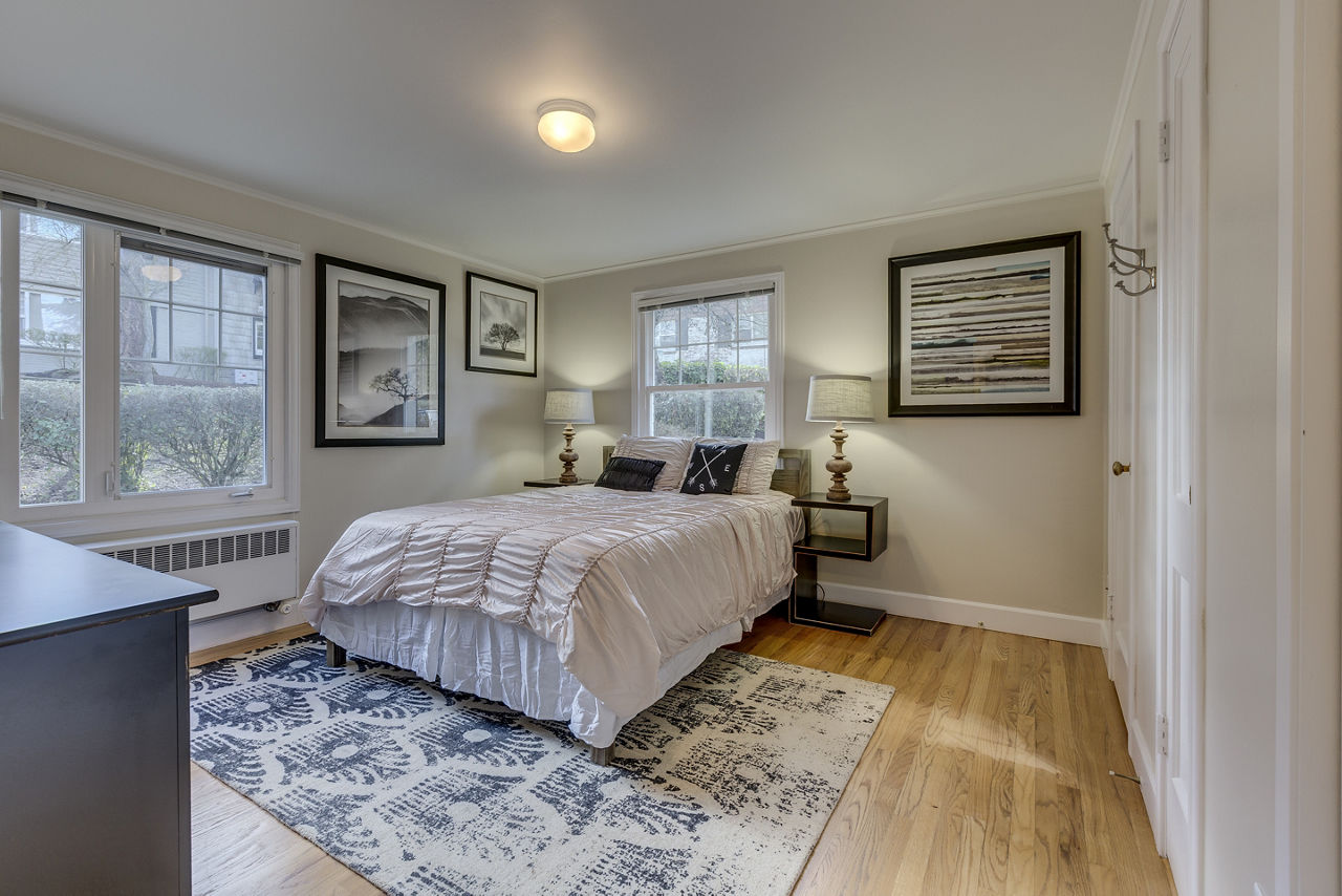 Shorewood Mercer Island Wa 26 of 39