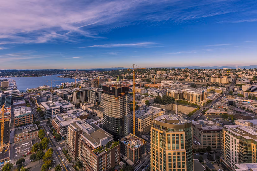 Spectacular skyline views from the rooftop terrace at McKenzie Apartments in downtown Seattle