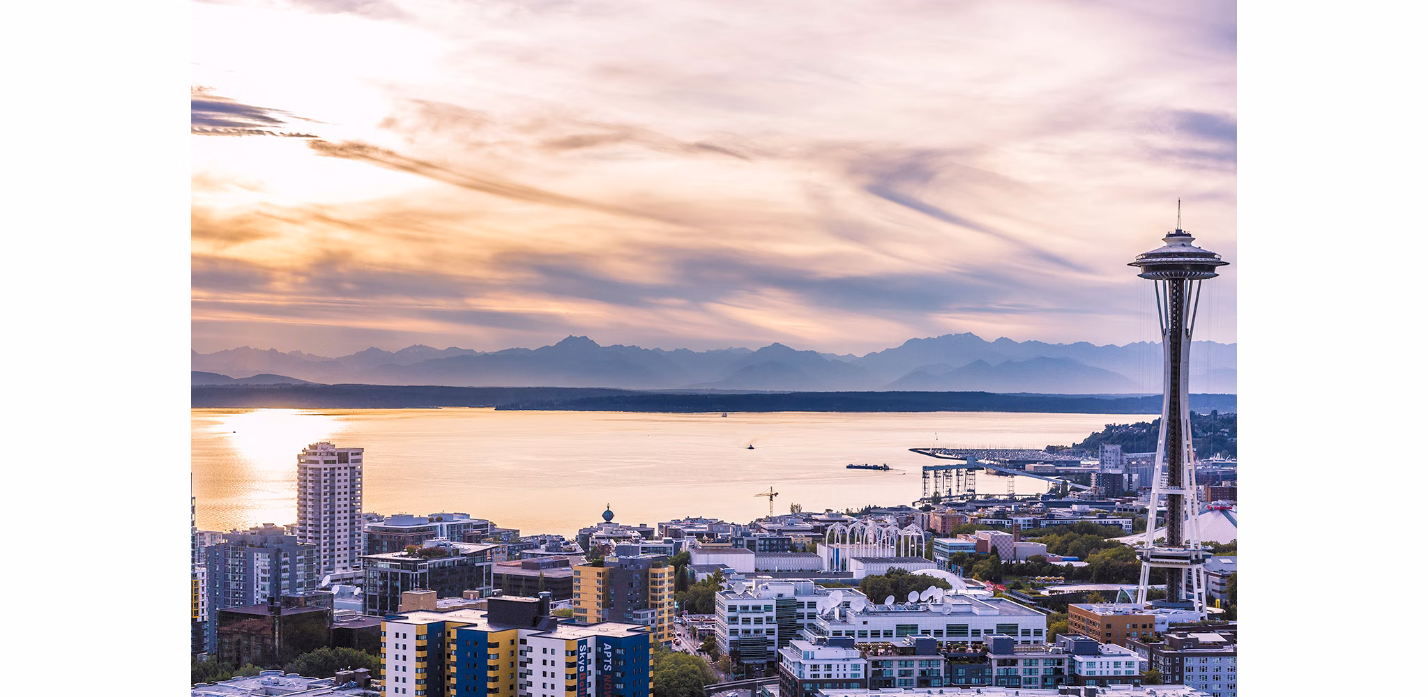 McKenzie Apartments: Scenic view of luxury high-rise apartments in downtown Seattle