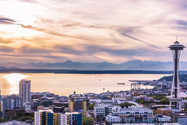 McKenzie Apartments: Scenic view of luxury high-rise apartments in downtown Seattle