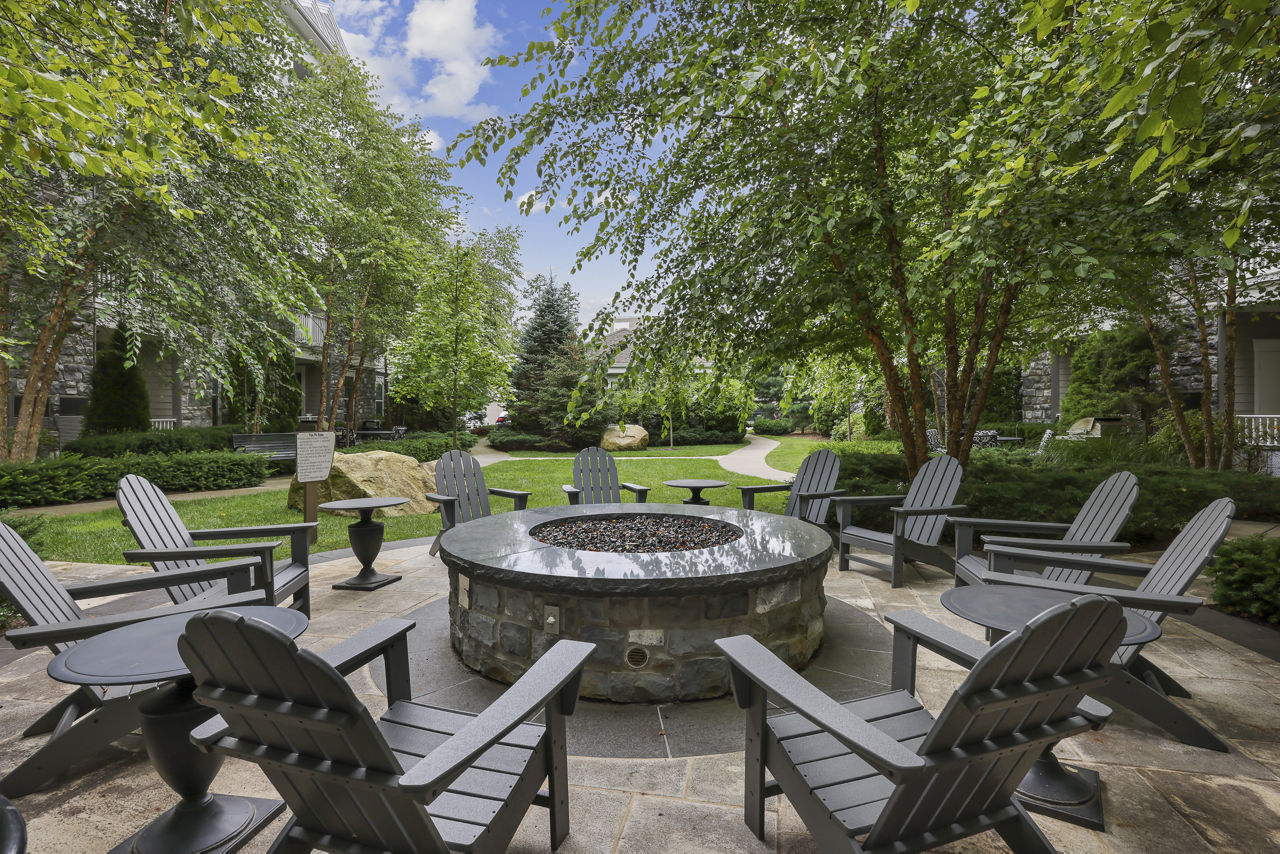 Courtyard at Marq At The Pinehills
