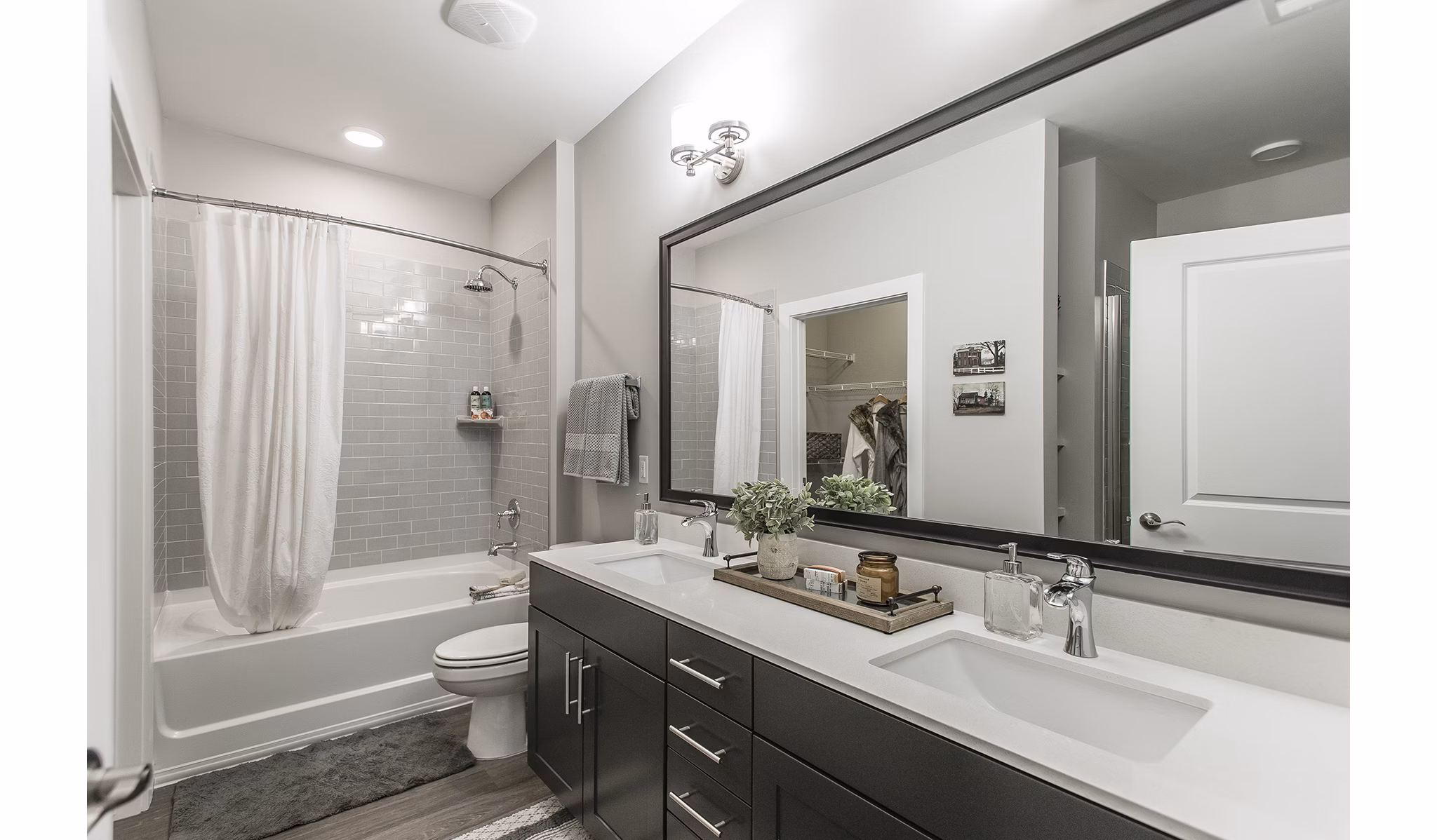 Modern bathroom with sleek fixtures at Novel Lockwood Glen Apartments